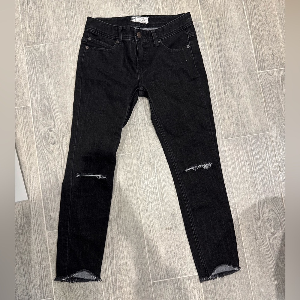 Free people black denim skinny jeans size 26
